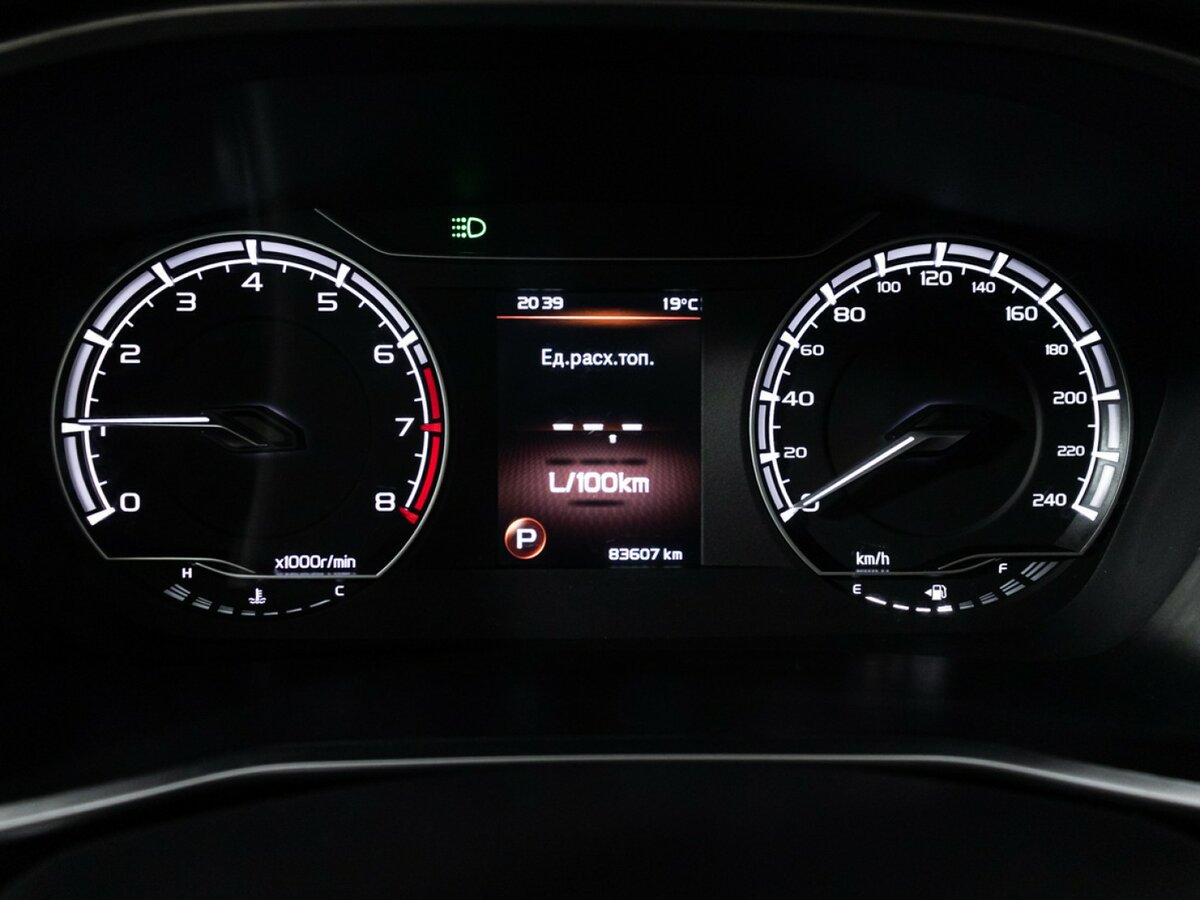 Купить Geely Coolray с пробегом. Фото: #11