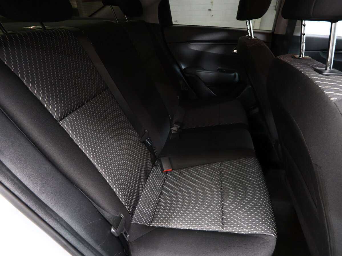 Купить Kia Rio с пробегом. Фото: #15