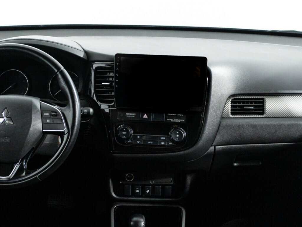 Купить Mitsubishi Outlander с пробегом. Фото: #13