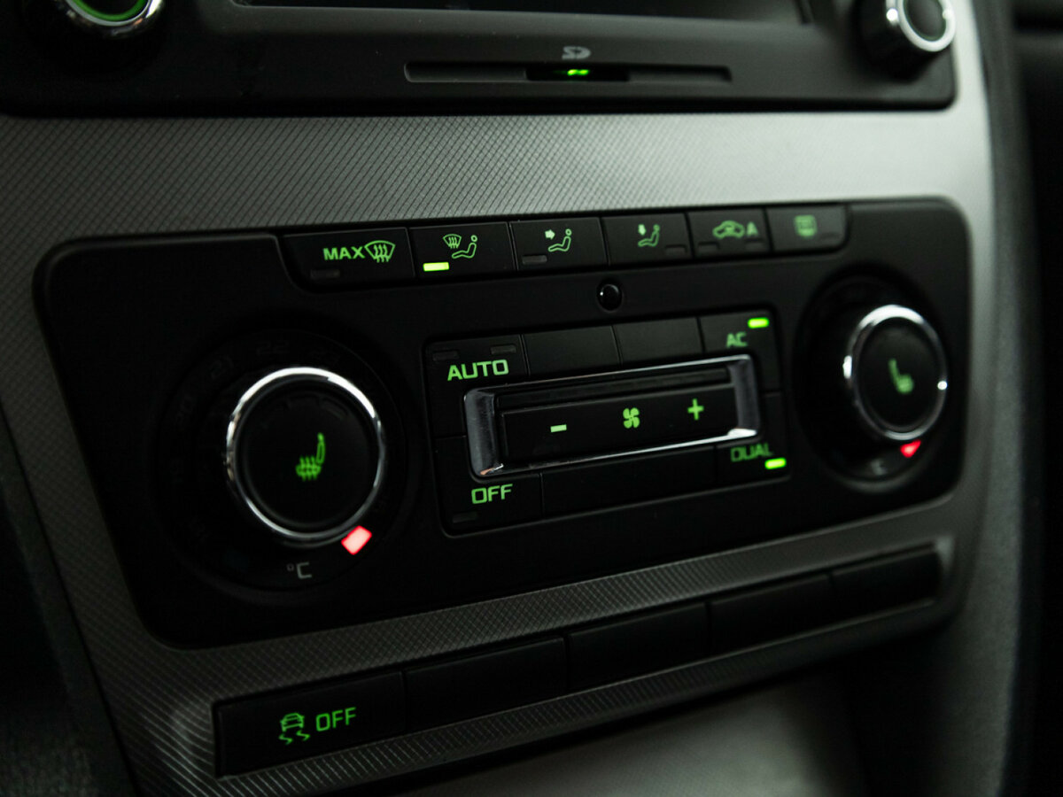 Купить Skoda Octavia с пробегом. Фото: #15