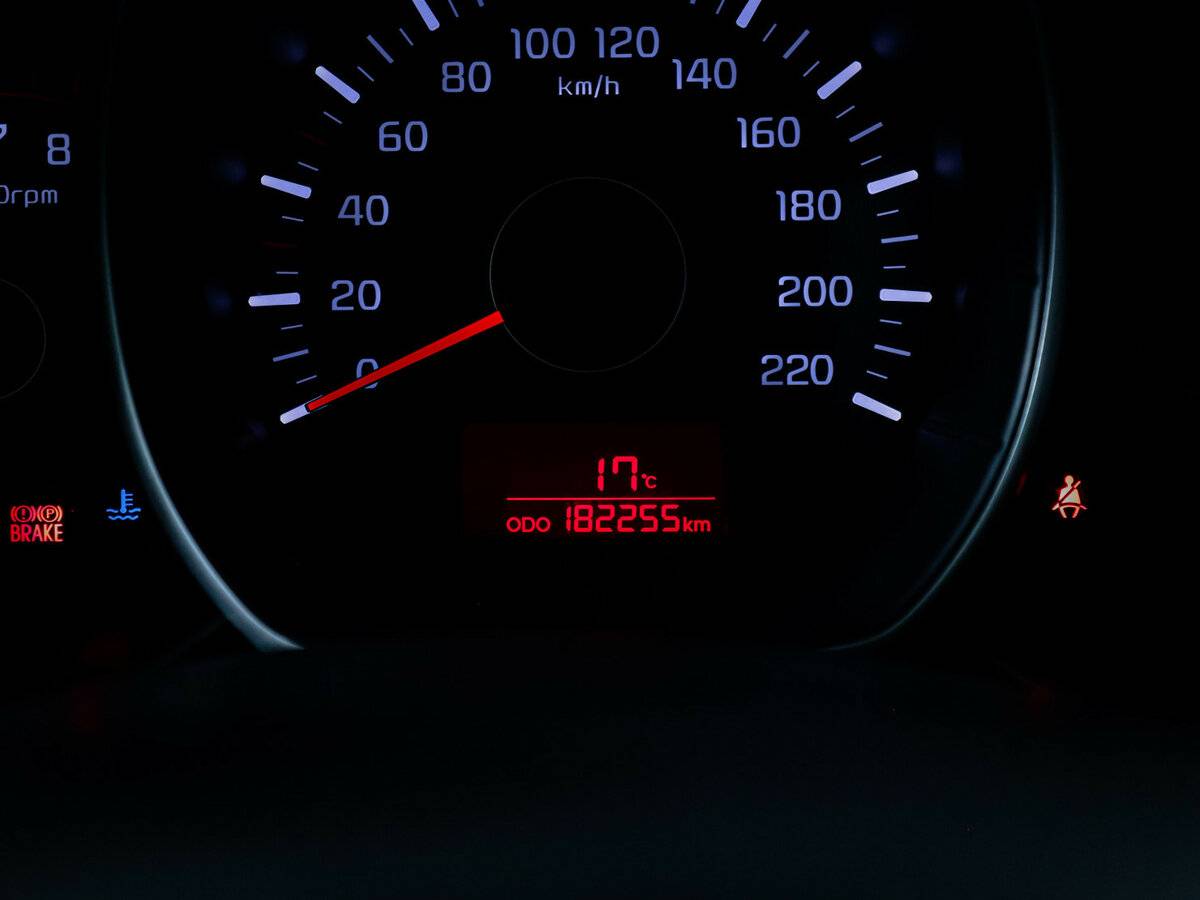 Купить Kia Rio с пробегом. Фото: #8