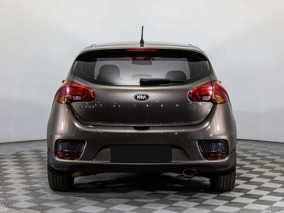 Купить Kia Ceed с пробегом. Фото: #5