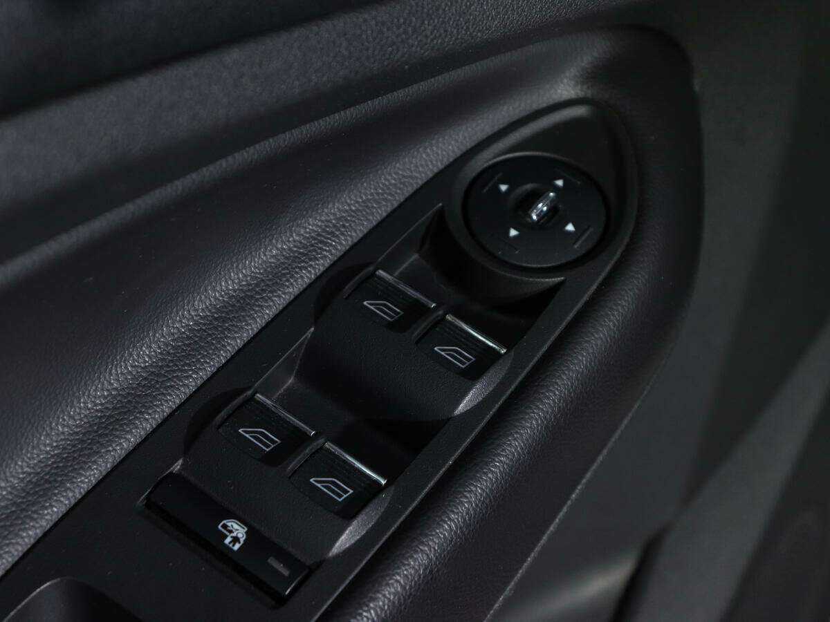 Купить Ford Kuga с пробегом. Фото: #12