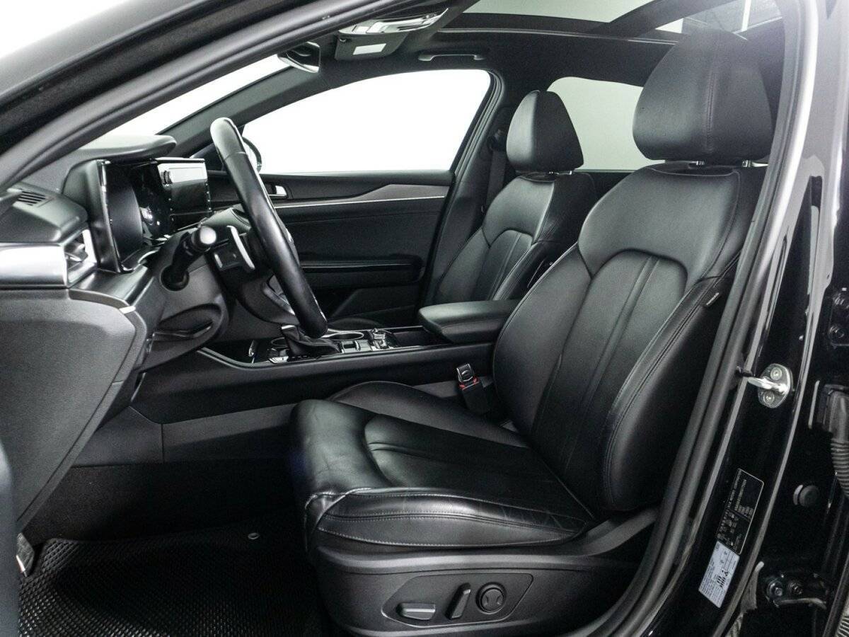 Купить Kia K5 с пробегом. Фото: #15