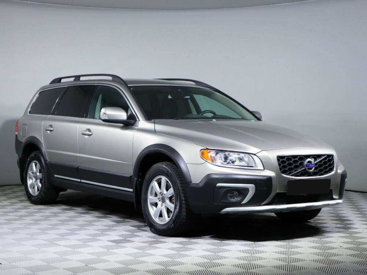 Купить Volvo XC70 с пробегом. Фото: #2