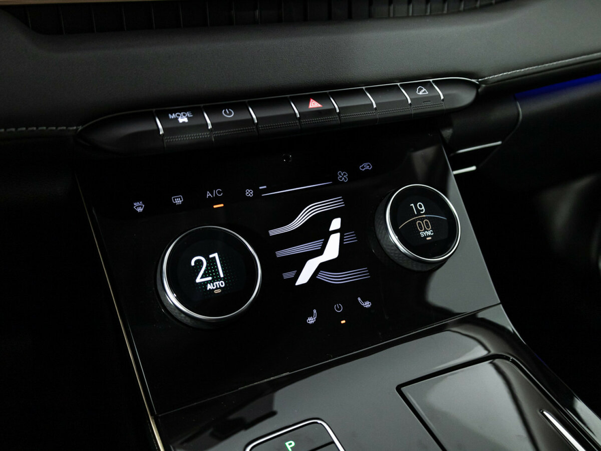 Купить EXEED LX с пробегом. Фото: #17