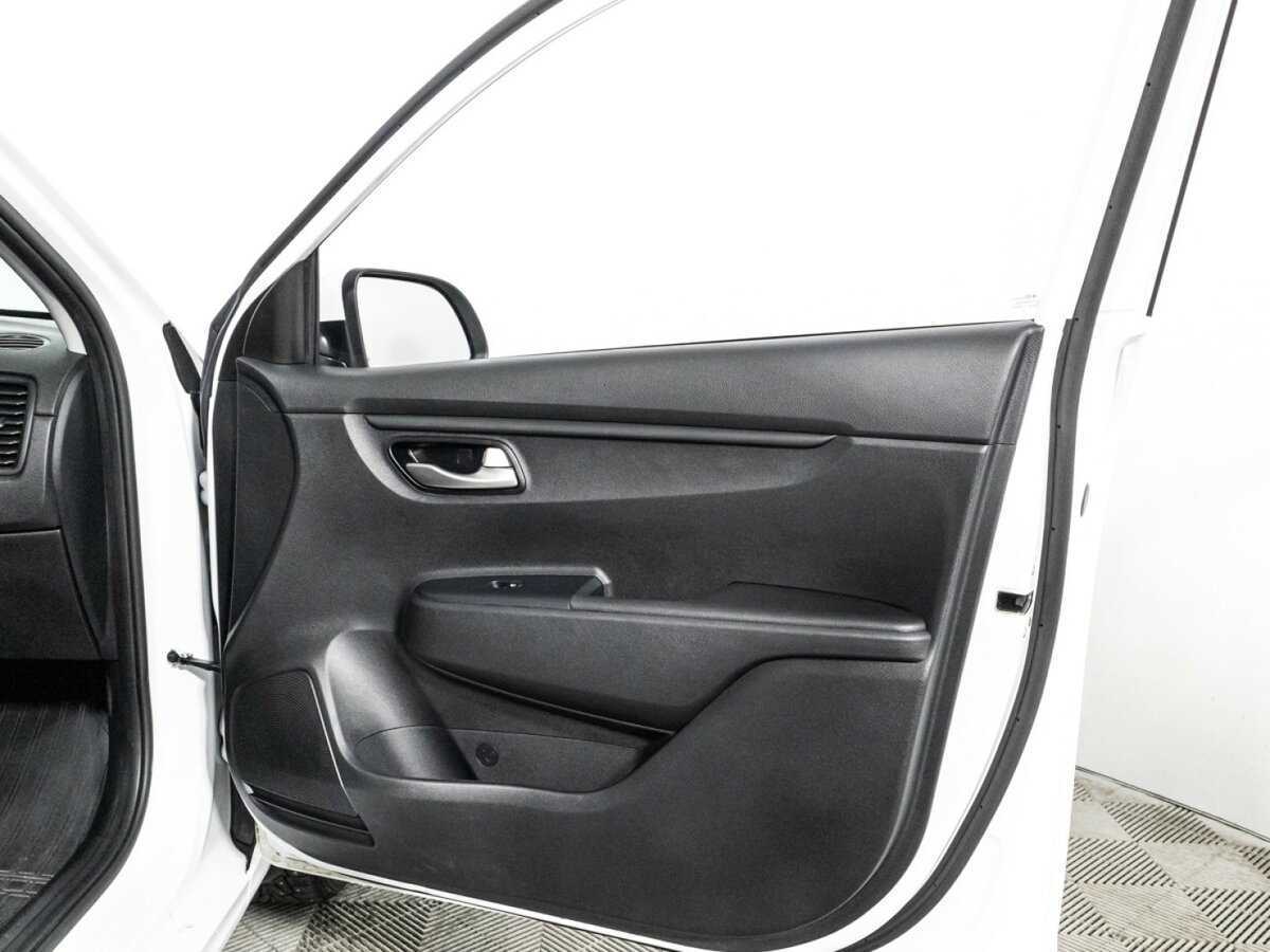 Купить Kia Rio с пробегом. Фото: #27