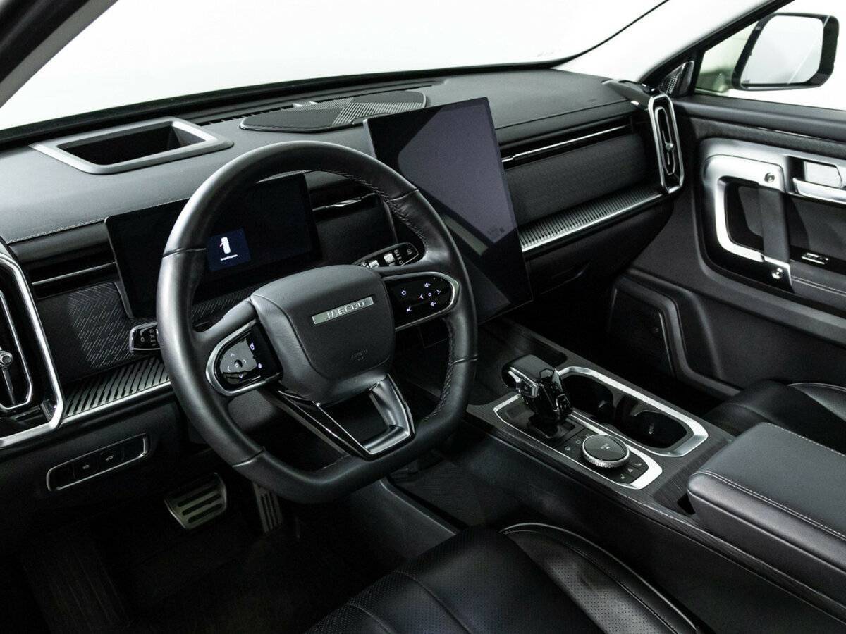 Купить Jaecoo J7 с пробегом. Фото: #10