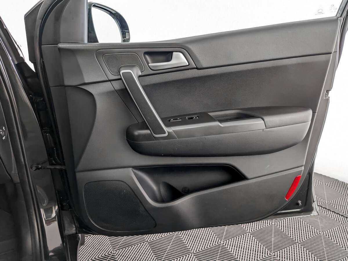 Купить Kia Sportage с пробегом. Фото: #19
