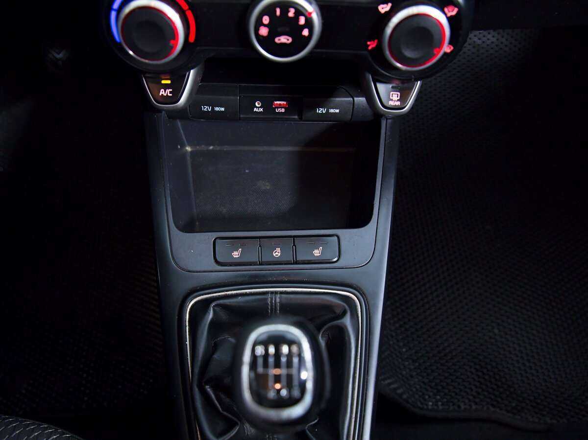 Купить Kia Rio с пробегом. Фото: #14