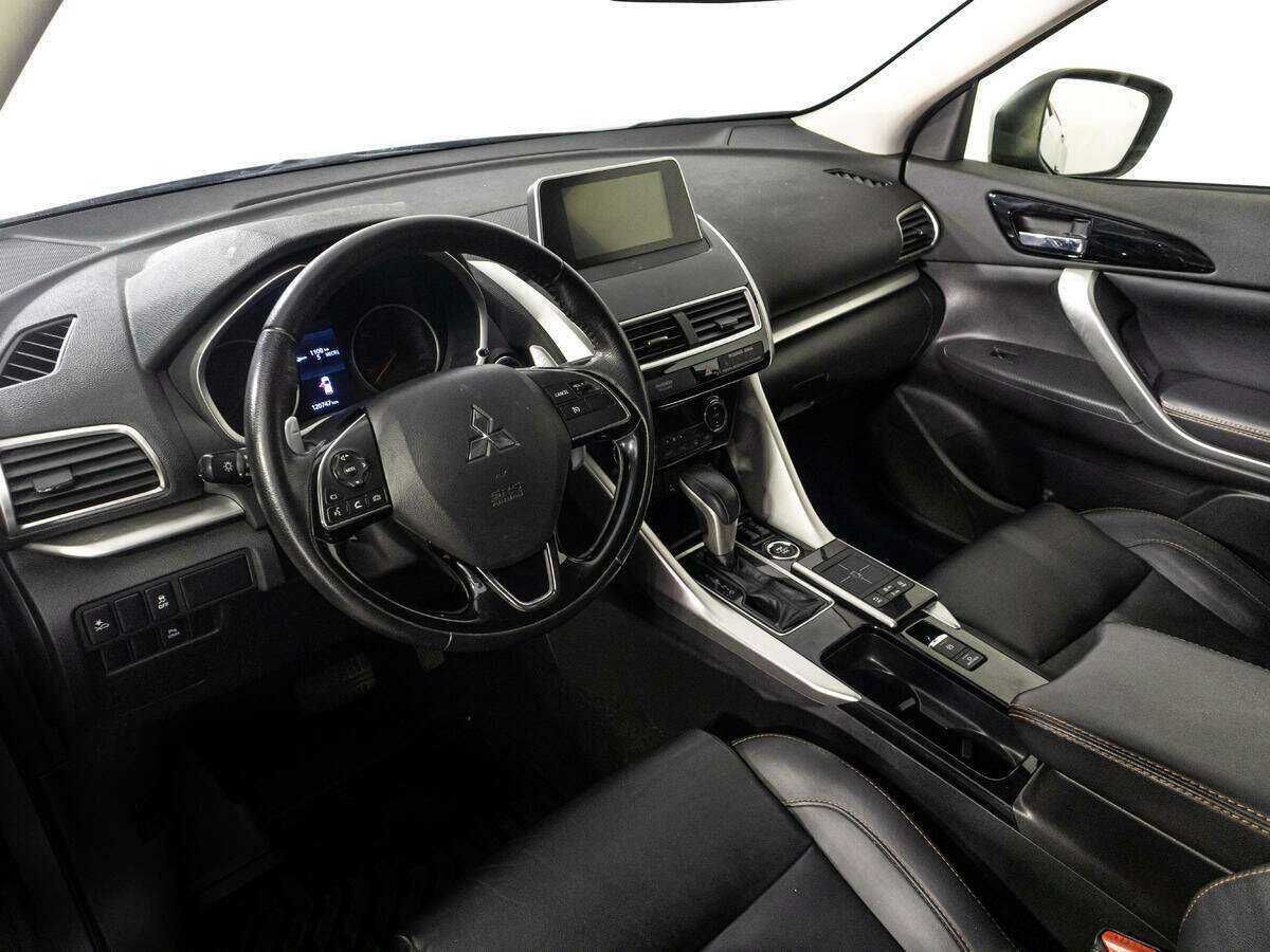 Купить Mitsubishi Eclipse Cross с пробегом. Фото: #10