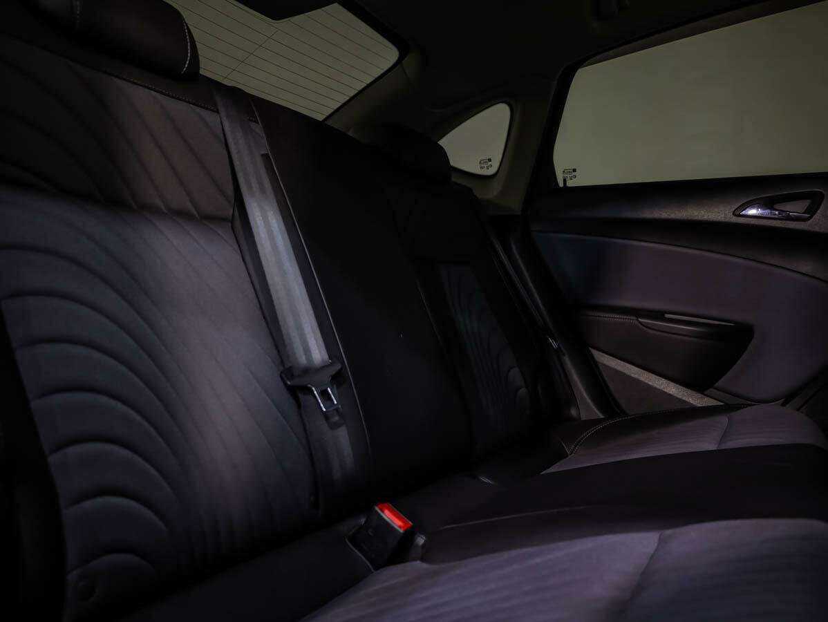 Купить Opel Astra с пробегом. Фото: #11