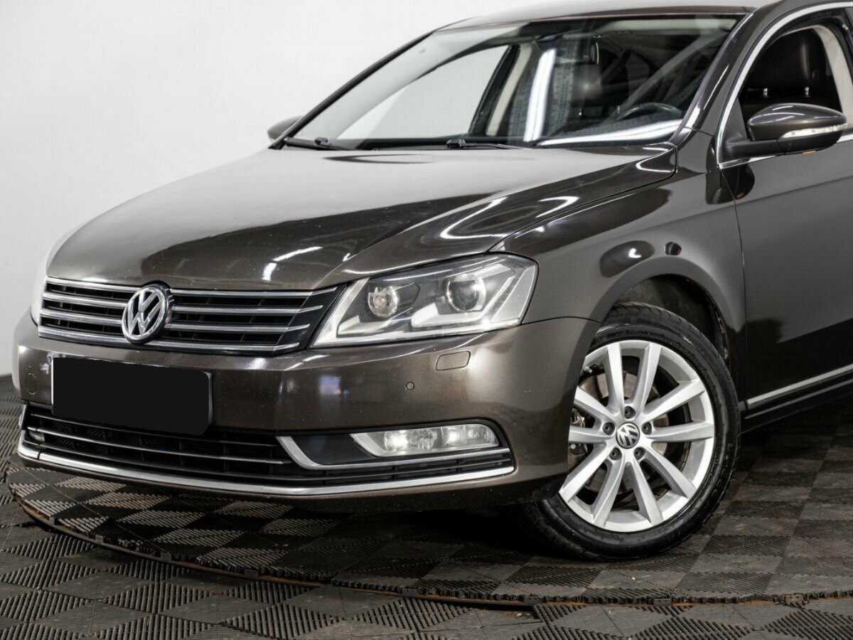 Купить Volkswagen Passat с пробегом. Фото: #6