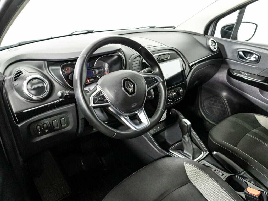 Купить Renault Kaptur с пробегом. Фото: #10