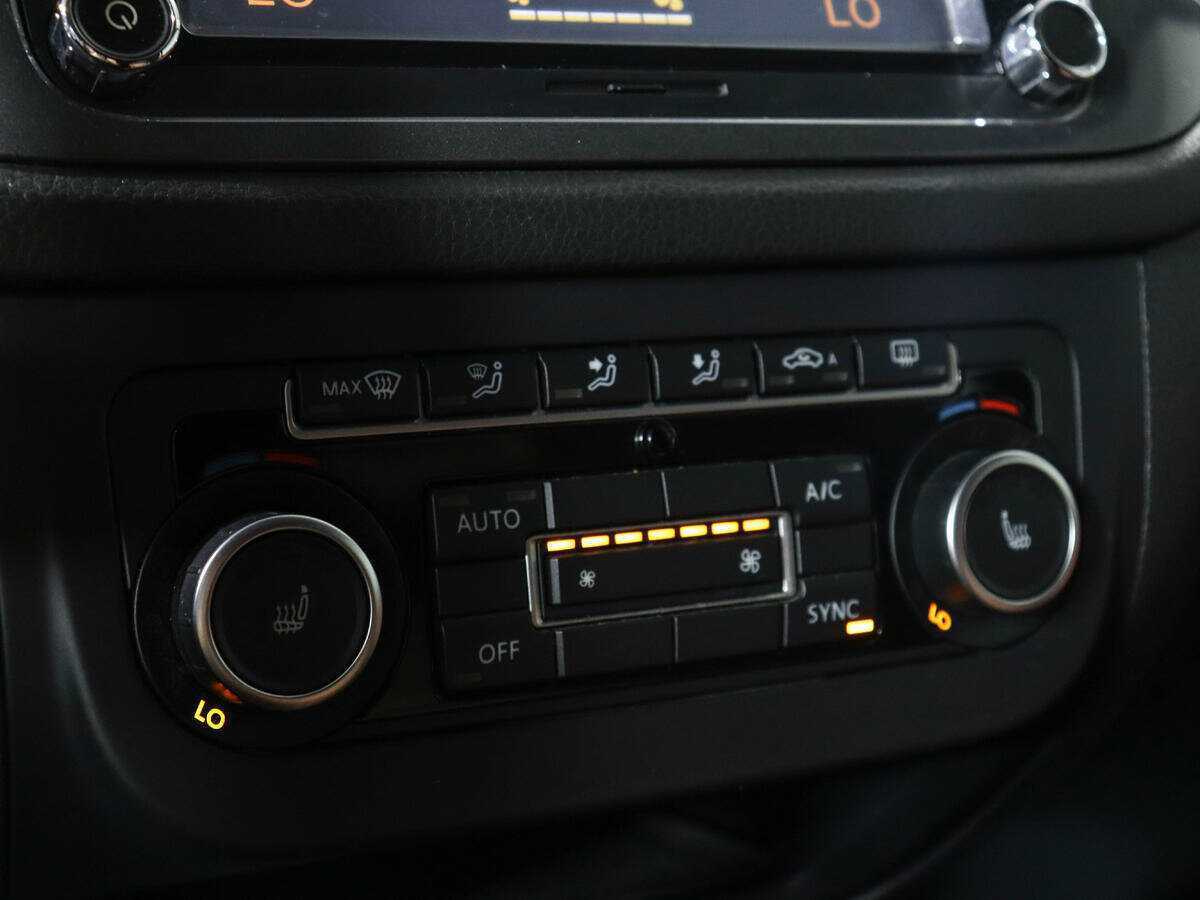 Купить Volkswagen Tiguan с пробегом. Фото: #15