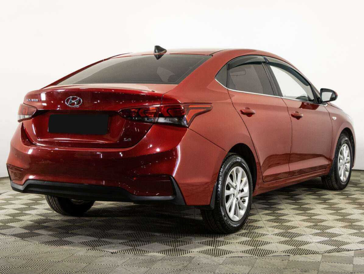 Купить Hyundai Solaris с пробегом. Фото: #4