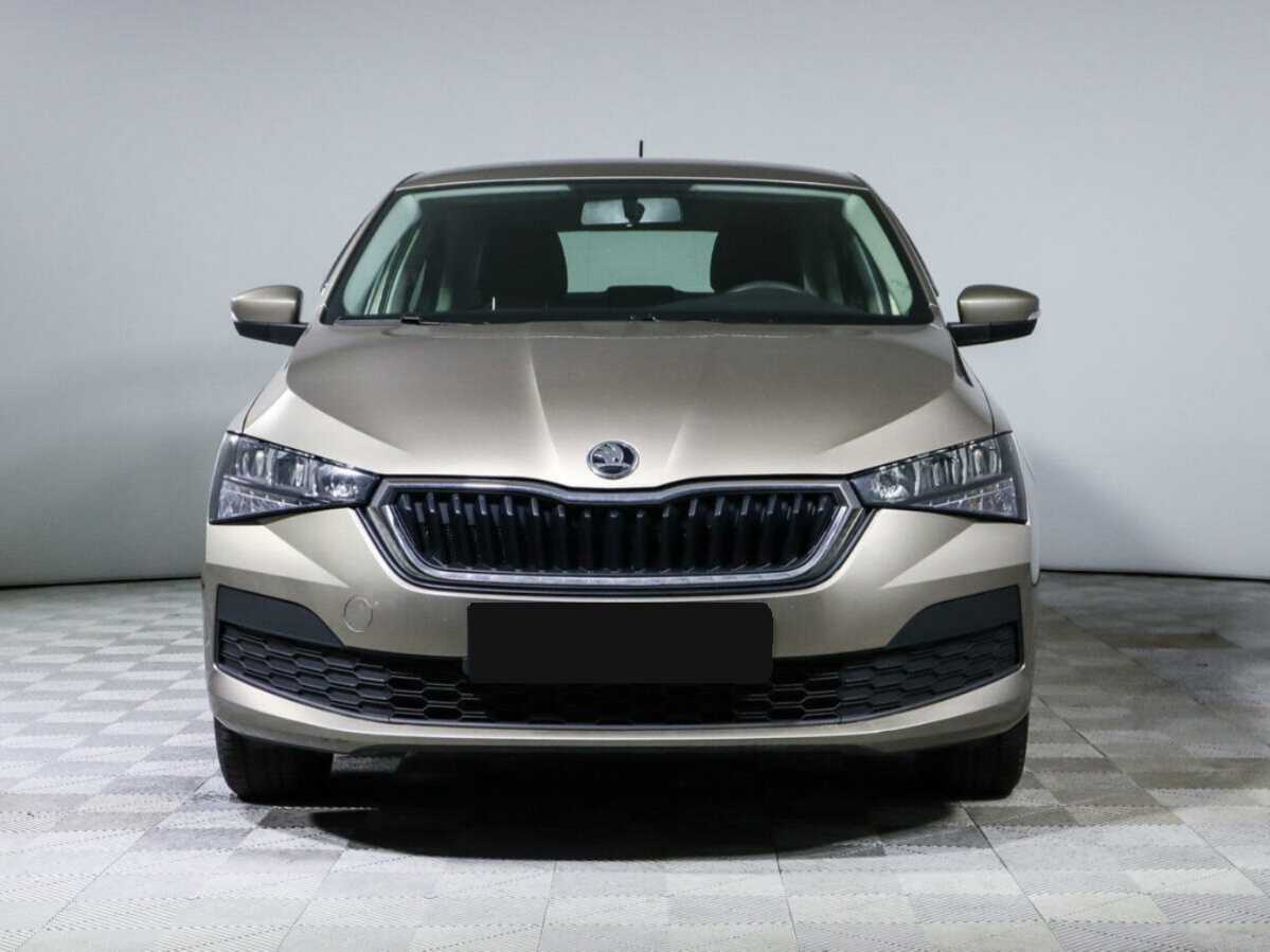 Купить Skoda Rapid с пробегом. Фото: #1