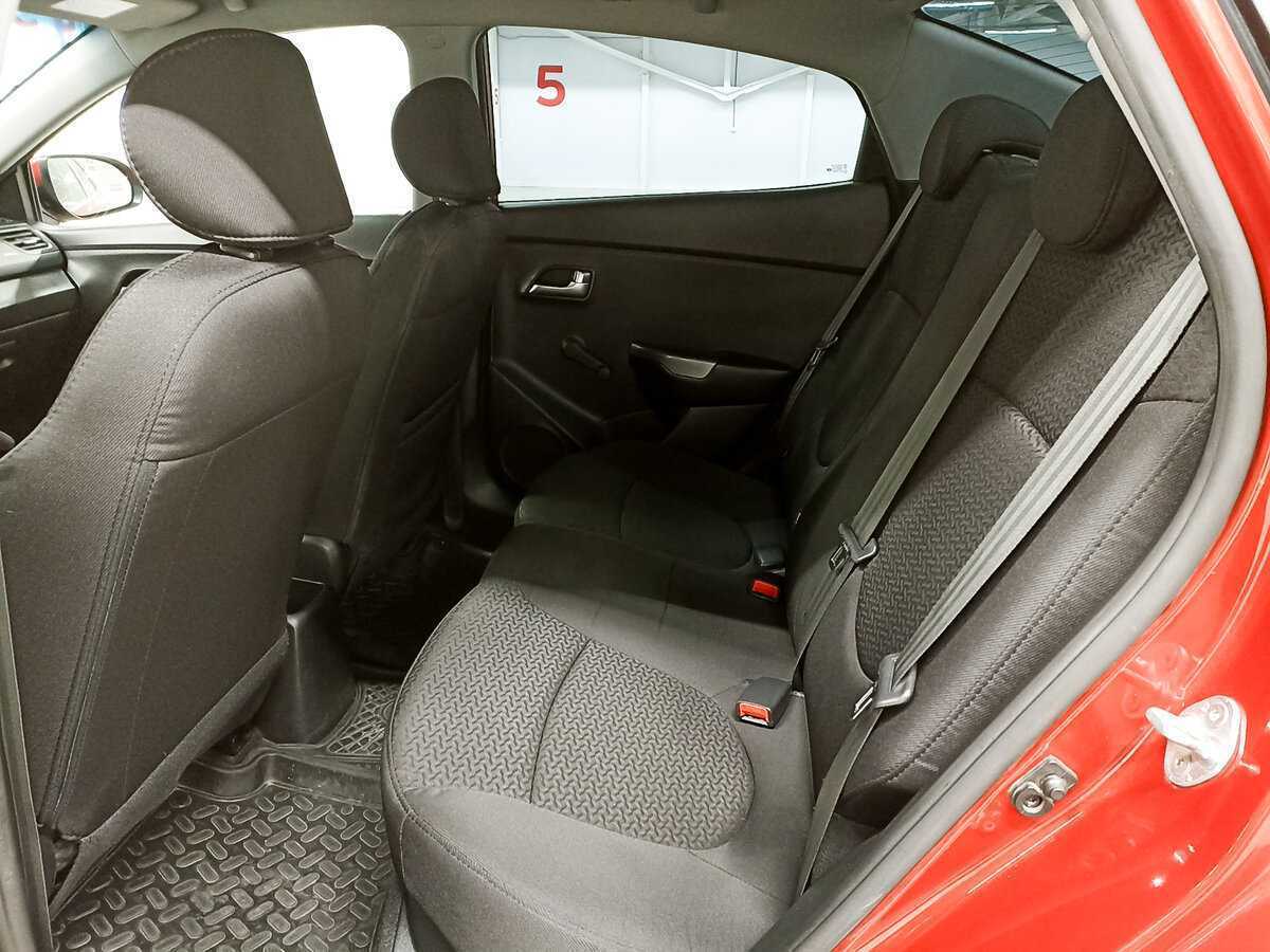 Купить Kia Rio с пробегом. Фото: #11
