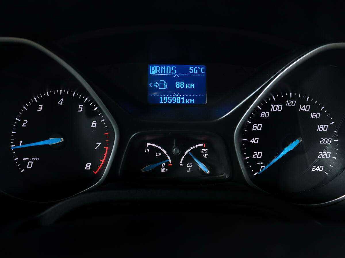Купить Ford Focus с пробегом. Фото: #9