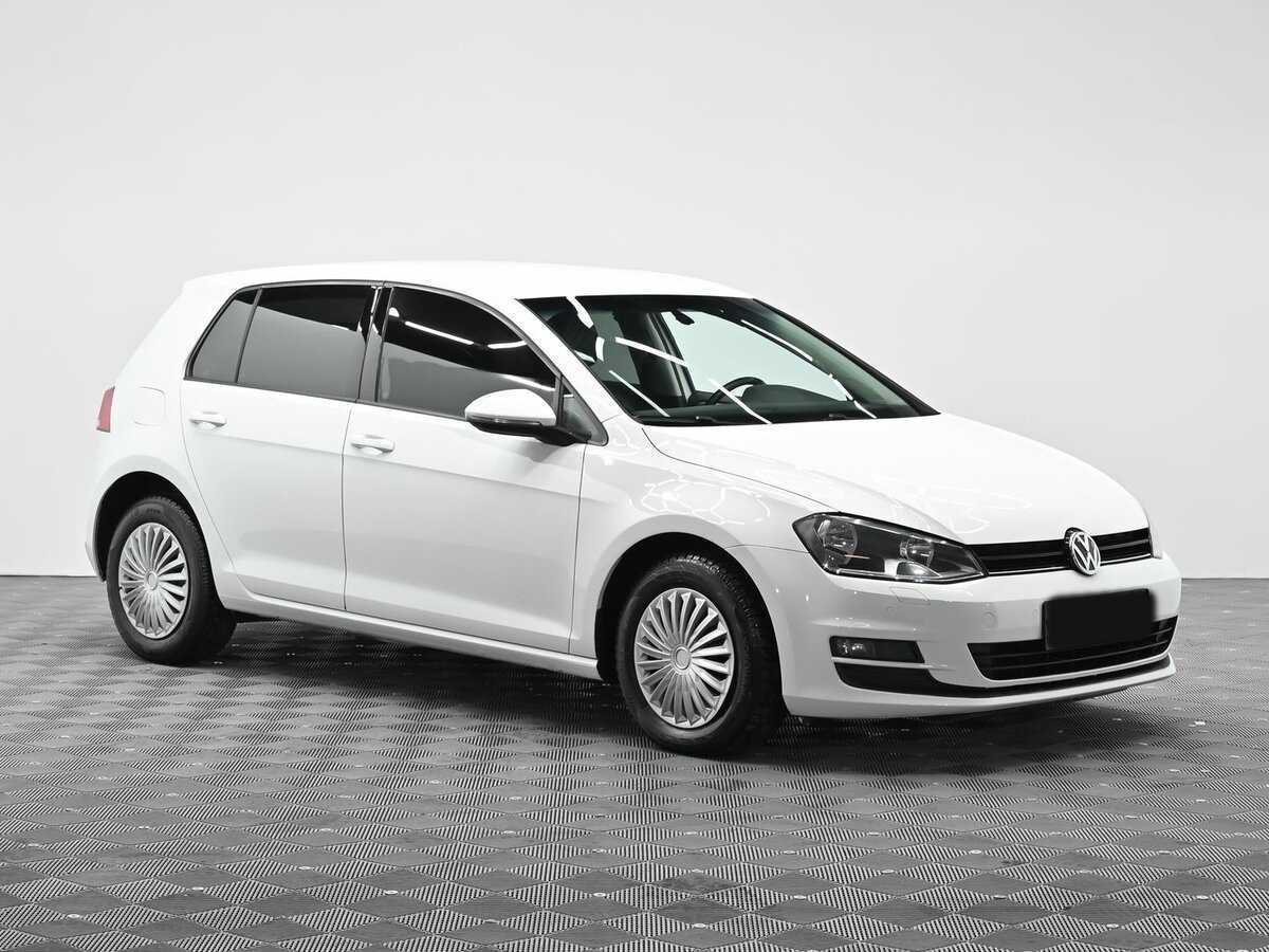 Купить Volkswagen Golf с пробегом. Фото: #1