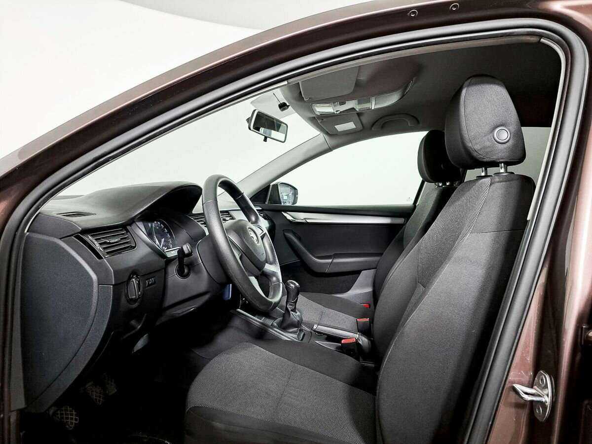 Купить Skoda Octavia с пробегом. Фото: #13