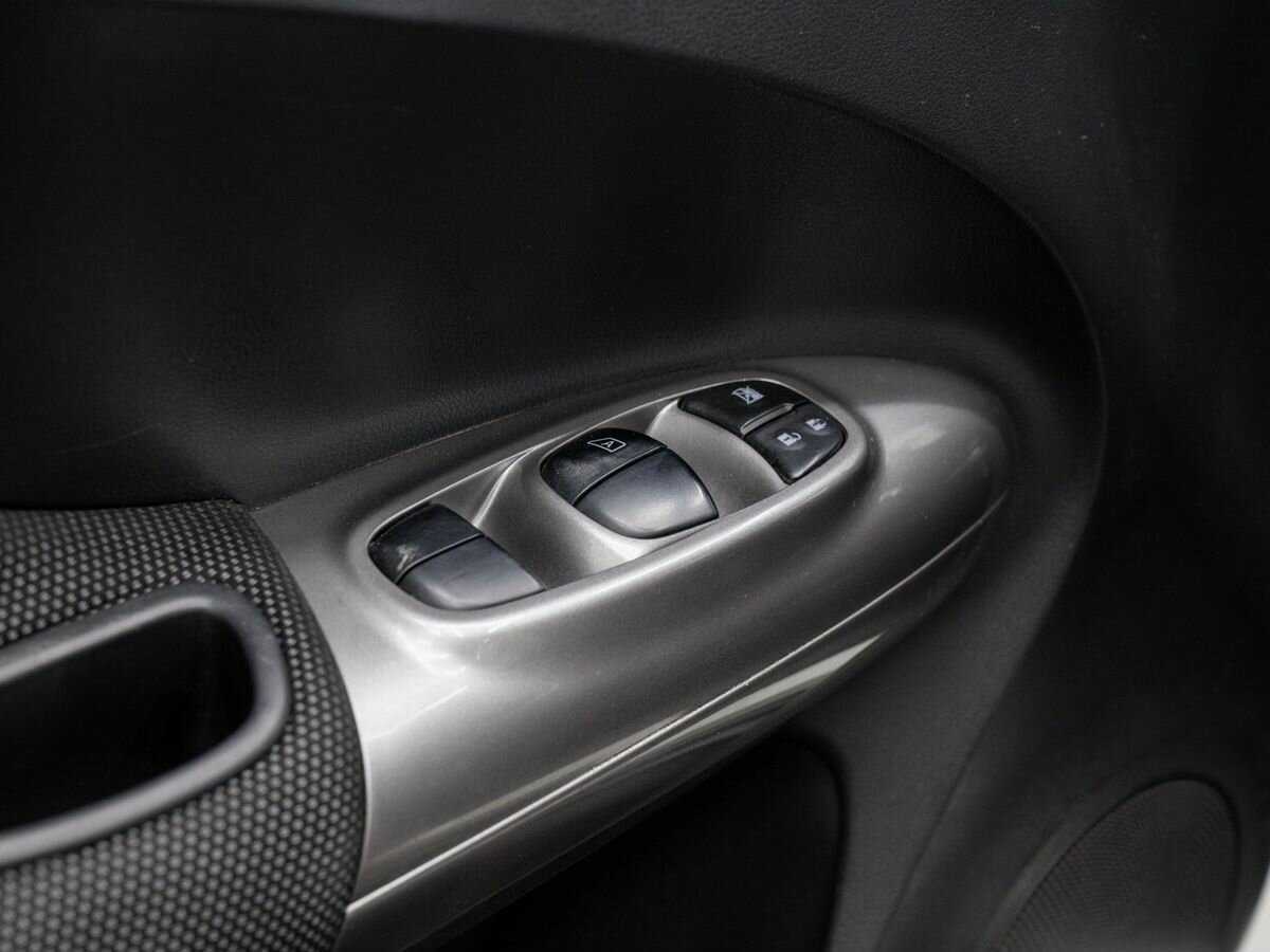 Купить Nissan Juke с пробегом. Фото: #15