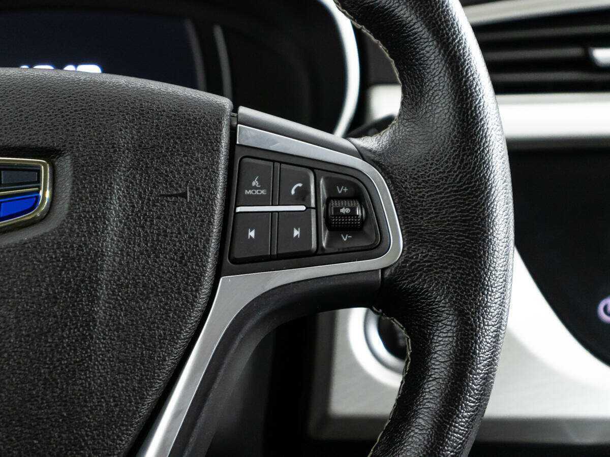 Купить Geely Atlas с пробегом. Фото: #24