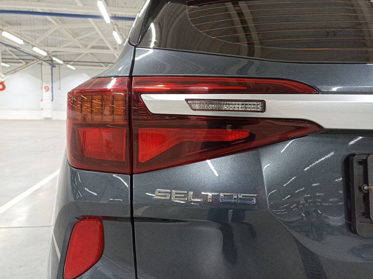 Купить Kia Seltos с пробегом. Фото: #8