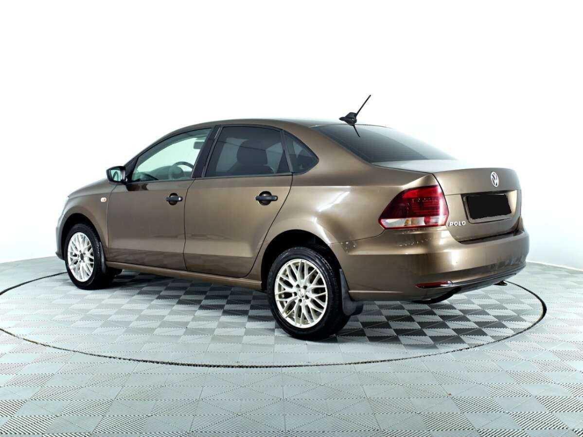 Купить Volkswagen Polo с пробегом. Фото: #6
