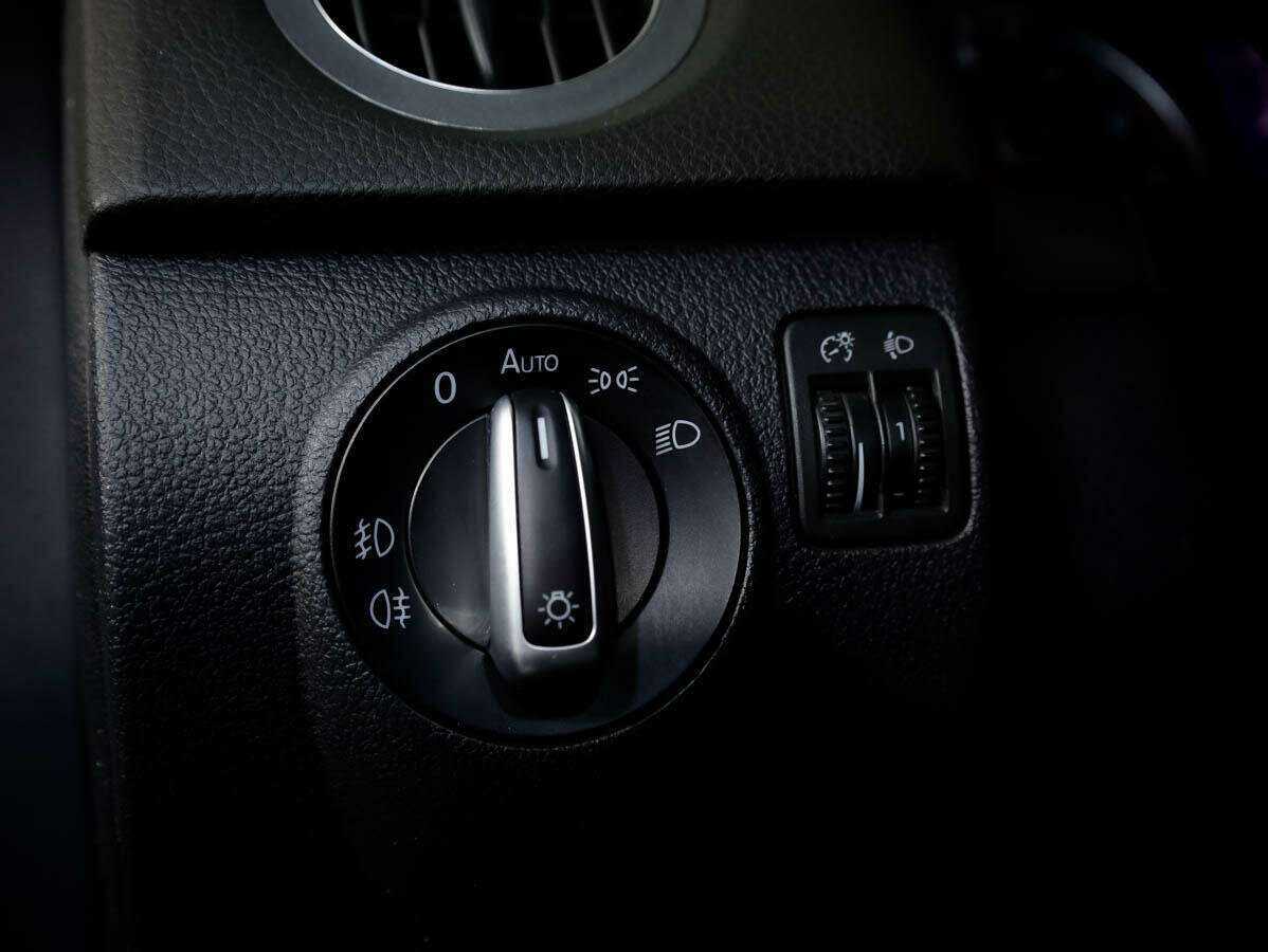 Купить Volkswagen Tiguan с пробегом. Фото: #12