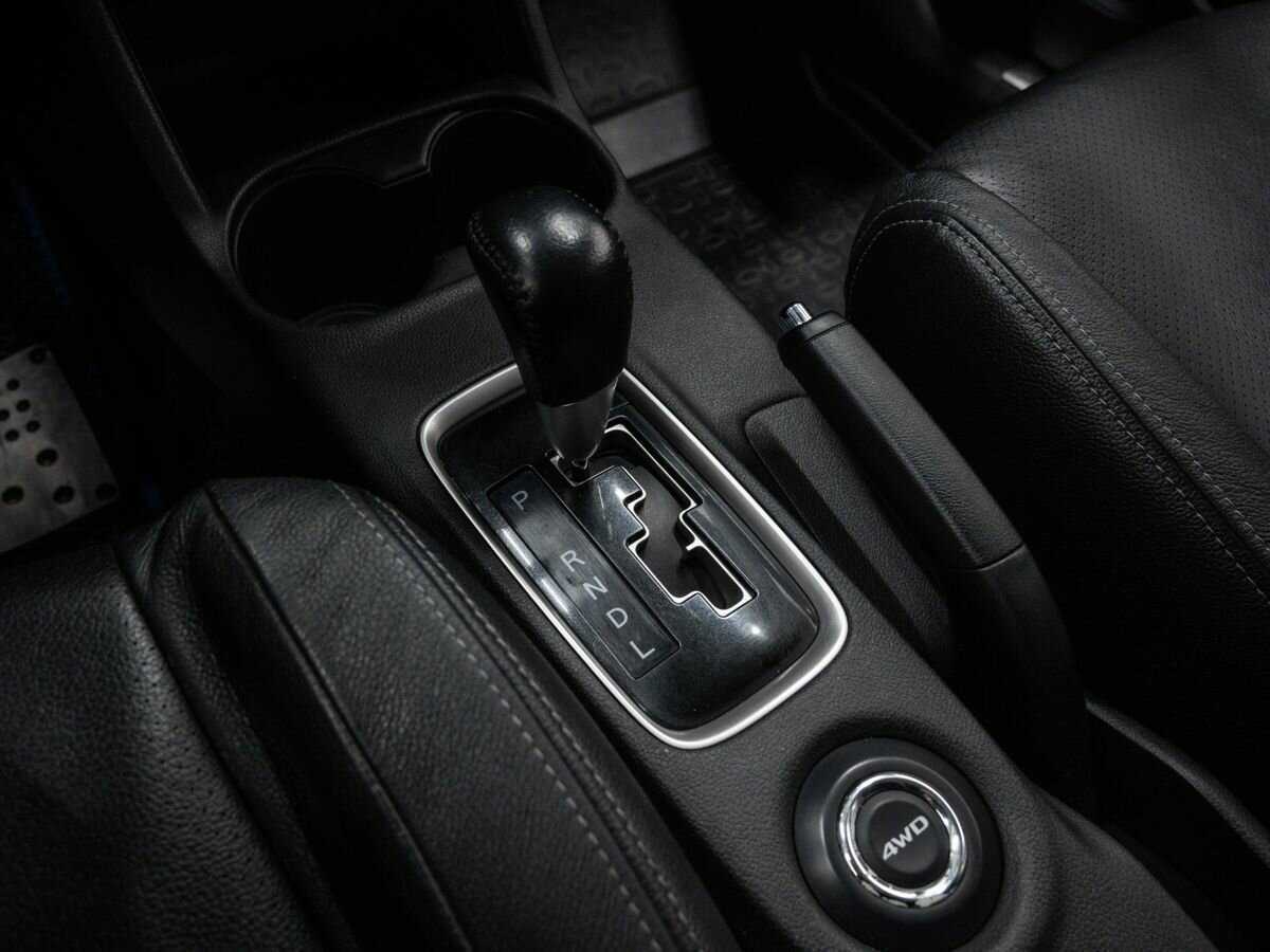 Купить Mitsubishi Outlander с пробегом. Фото: #15