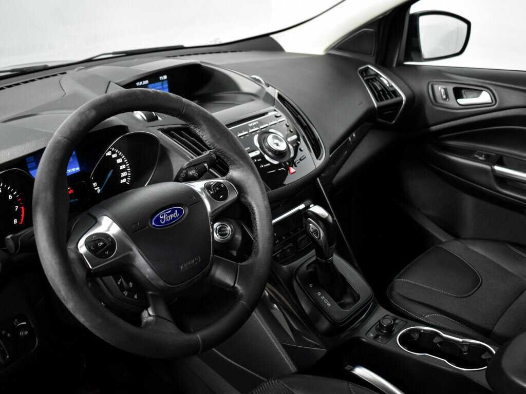 Купить Ford Kuga с пробегом. Фото: #8