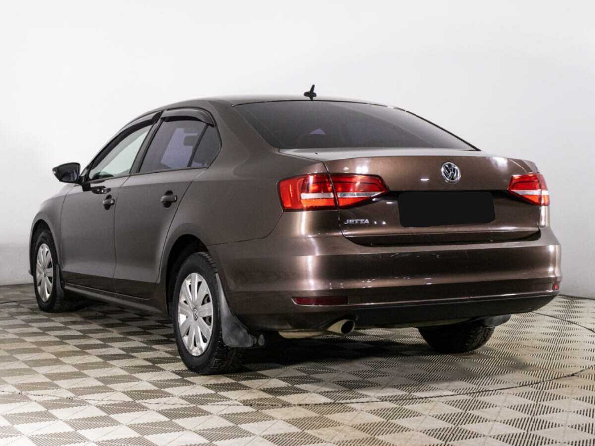 Купить Volkswagen Jetta с пробегом. Фото: #6