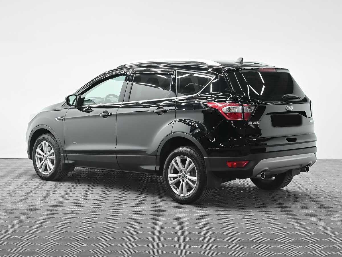 Купить Ford Kuga с пробегом. Фото: #2