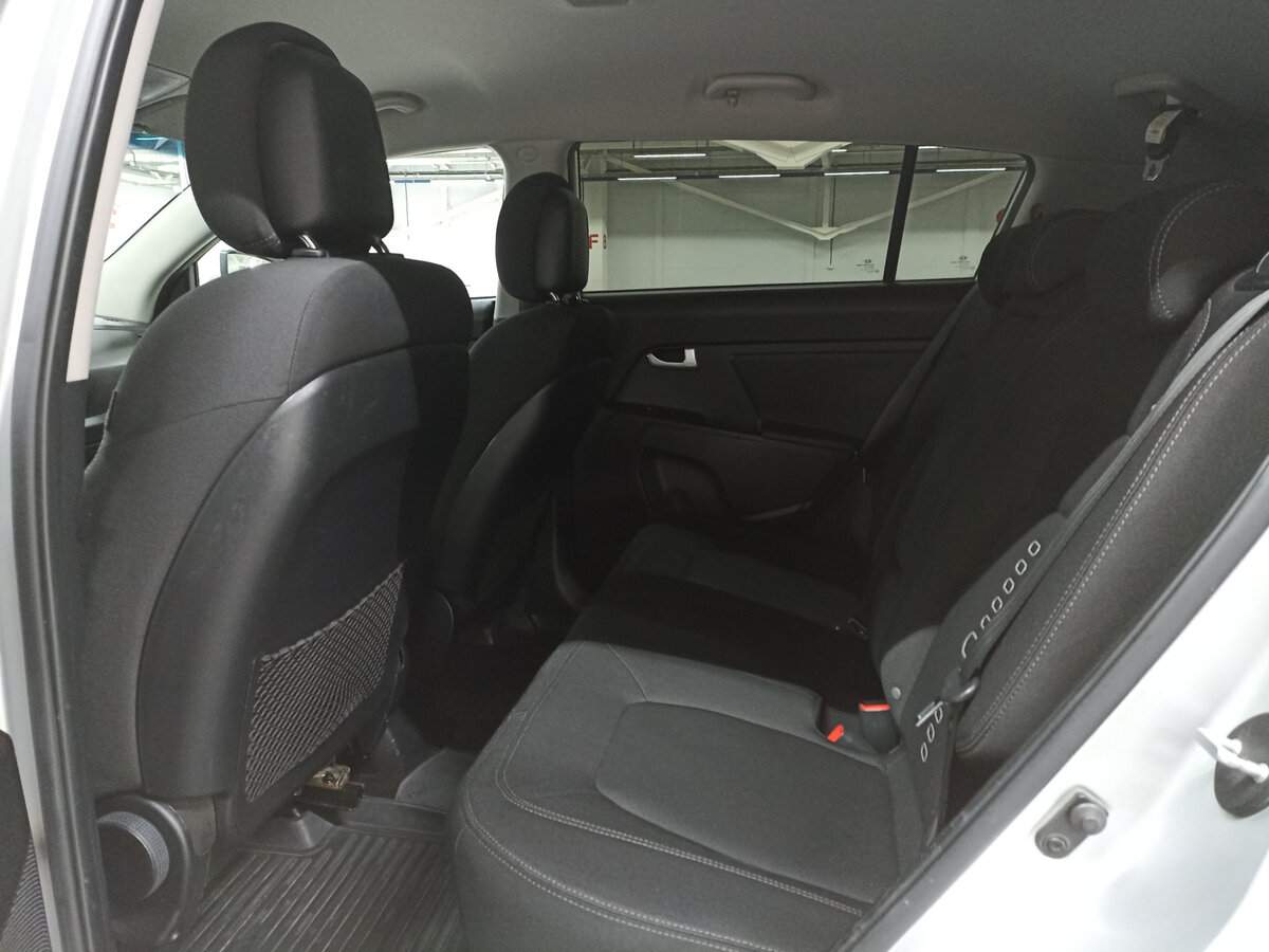 Купить Kia Sportage с пробегом. Фото: #11
