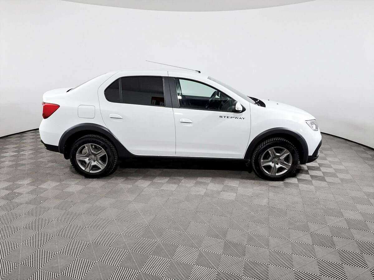 Купить Renault Logan с пробегом. Фото: #3
