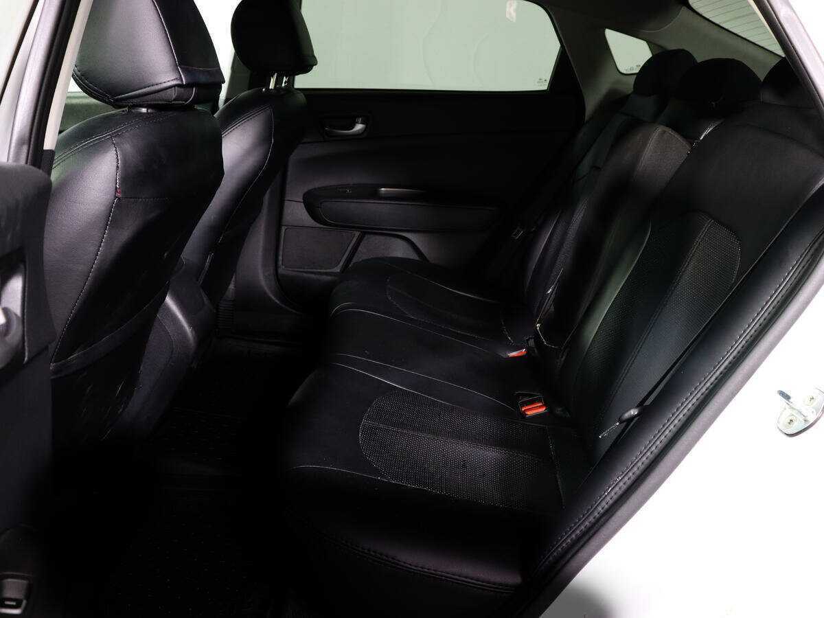 Купить Kia Optima с пробегом. Фото: #7