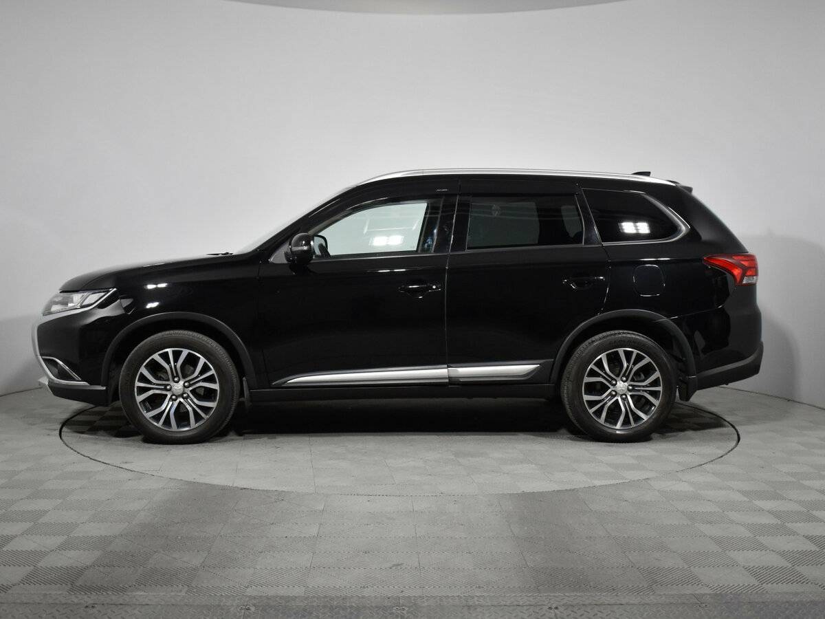 Купить Mitsubishi Outlander с пробегом. Фото: #7