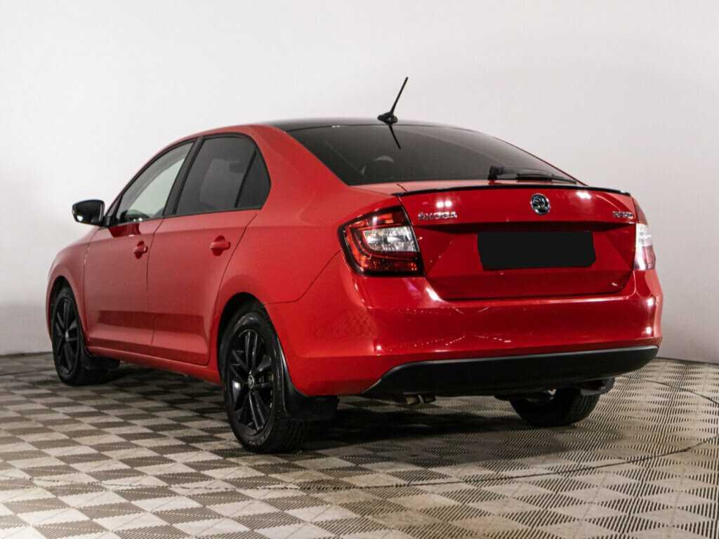 Купить Skoda Rapid с пробегом. Фото: #6