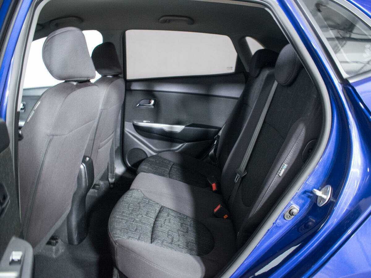 Купить Kia Rio с пробегом. Фото: #9