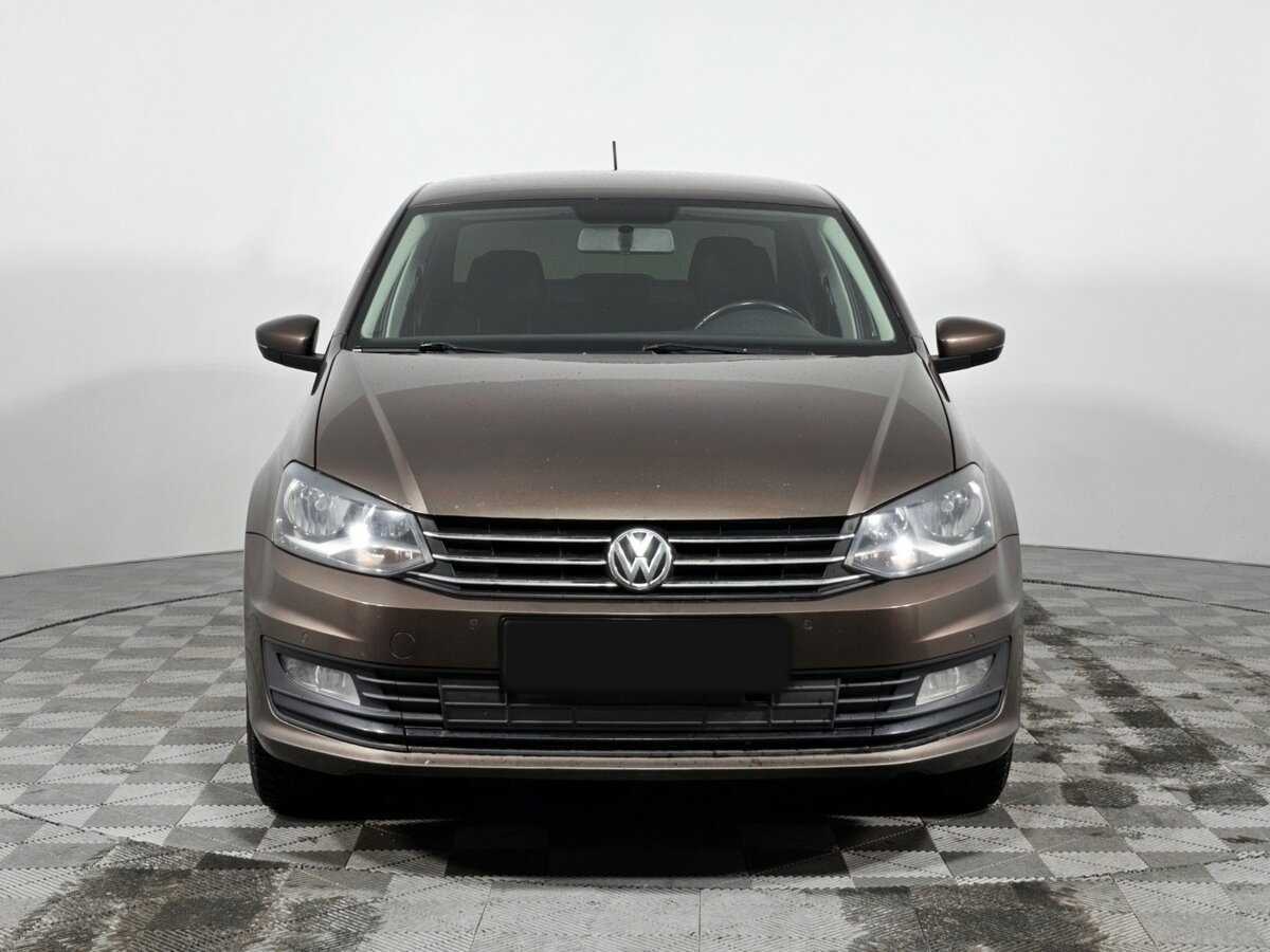 Купить Volkswagen Polo с пробегом. Фото: #1