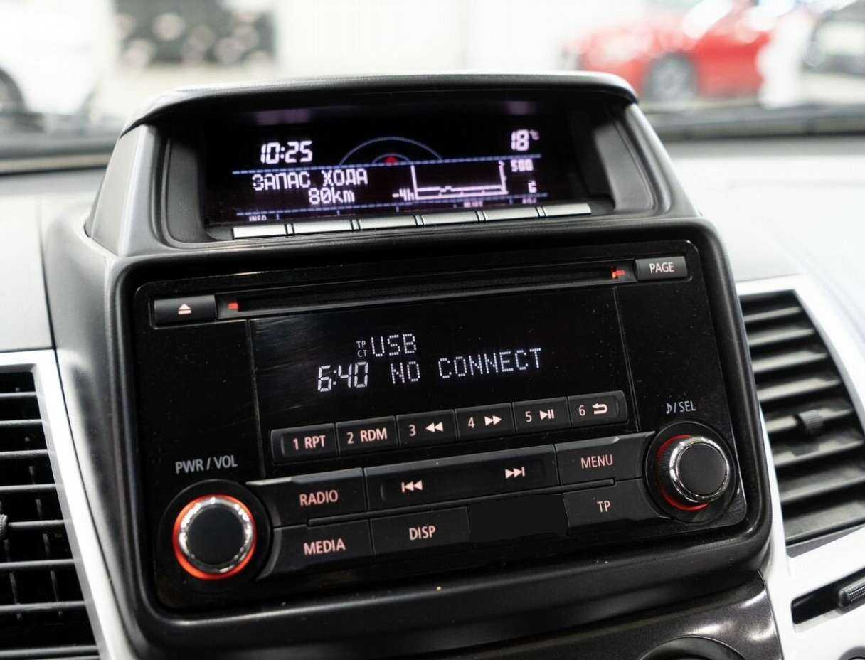 Купить Mitsubishi Pajero Sport с пробегом. Фото: #10