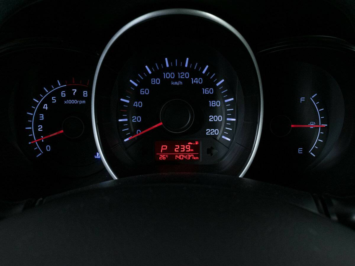 Купить Kia Rio с пробегом. Фото: #10