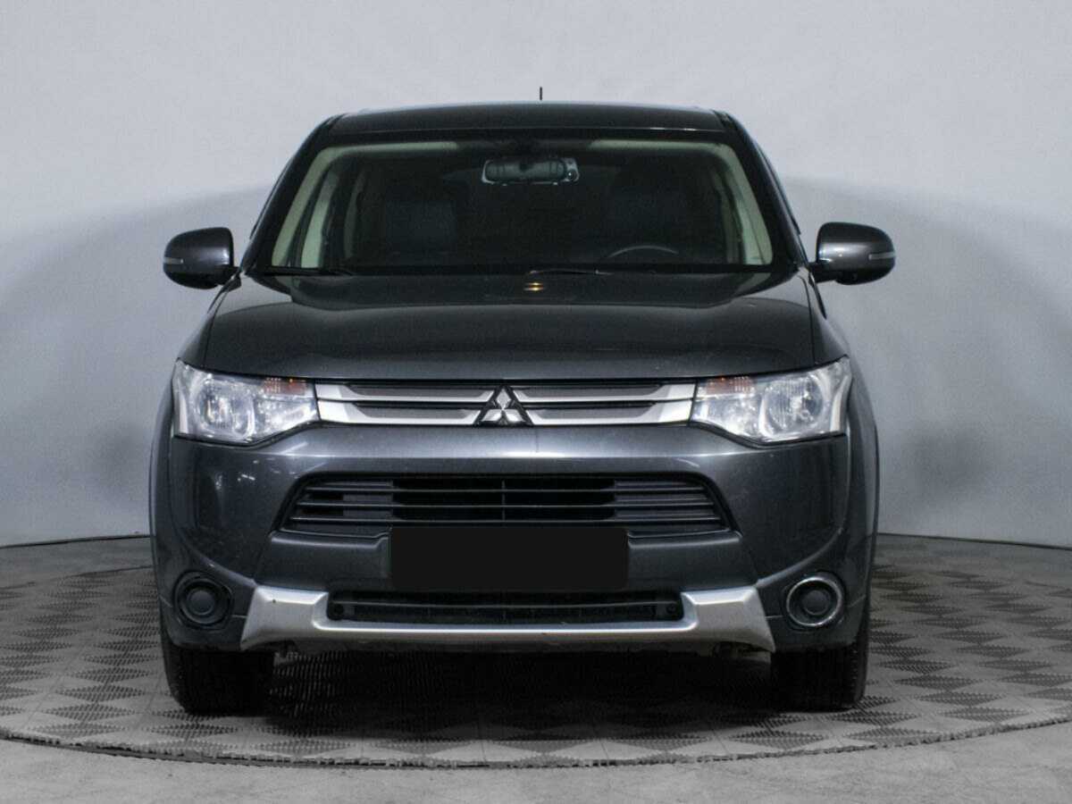 Купить Mitsubishi Outlander с пробегом. Фото: #1