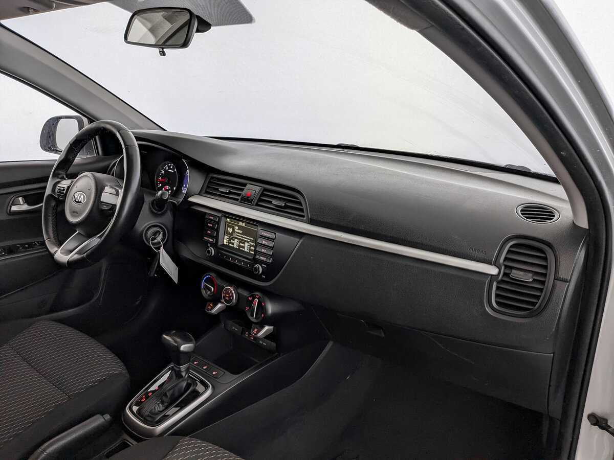 Купить Kia Rio с пробегом. Фото: #9