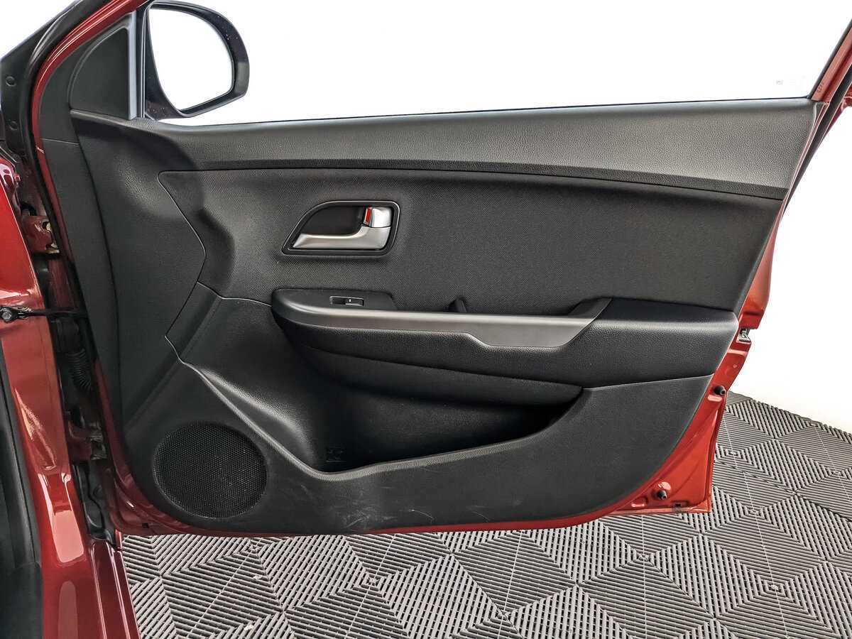 Купить Kia Rio с пробегом. Фото: #19