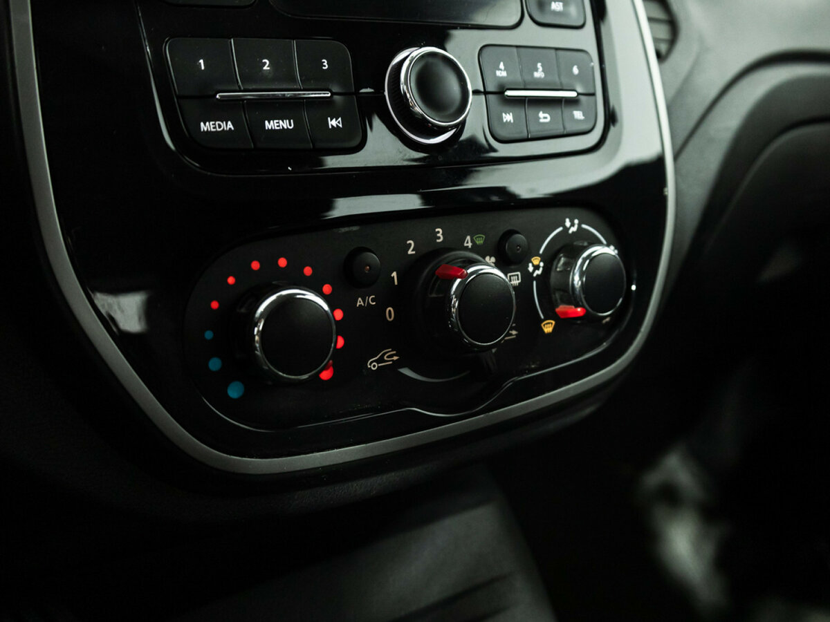 Купить Renault Kaptur с пробегом. Фото: #14