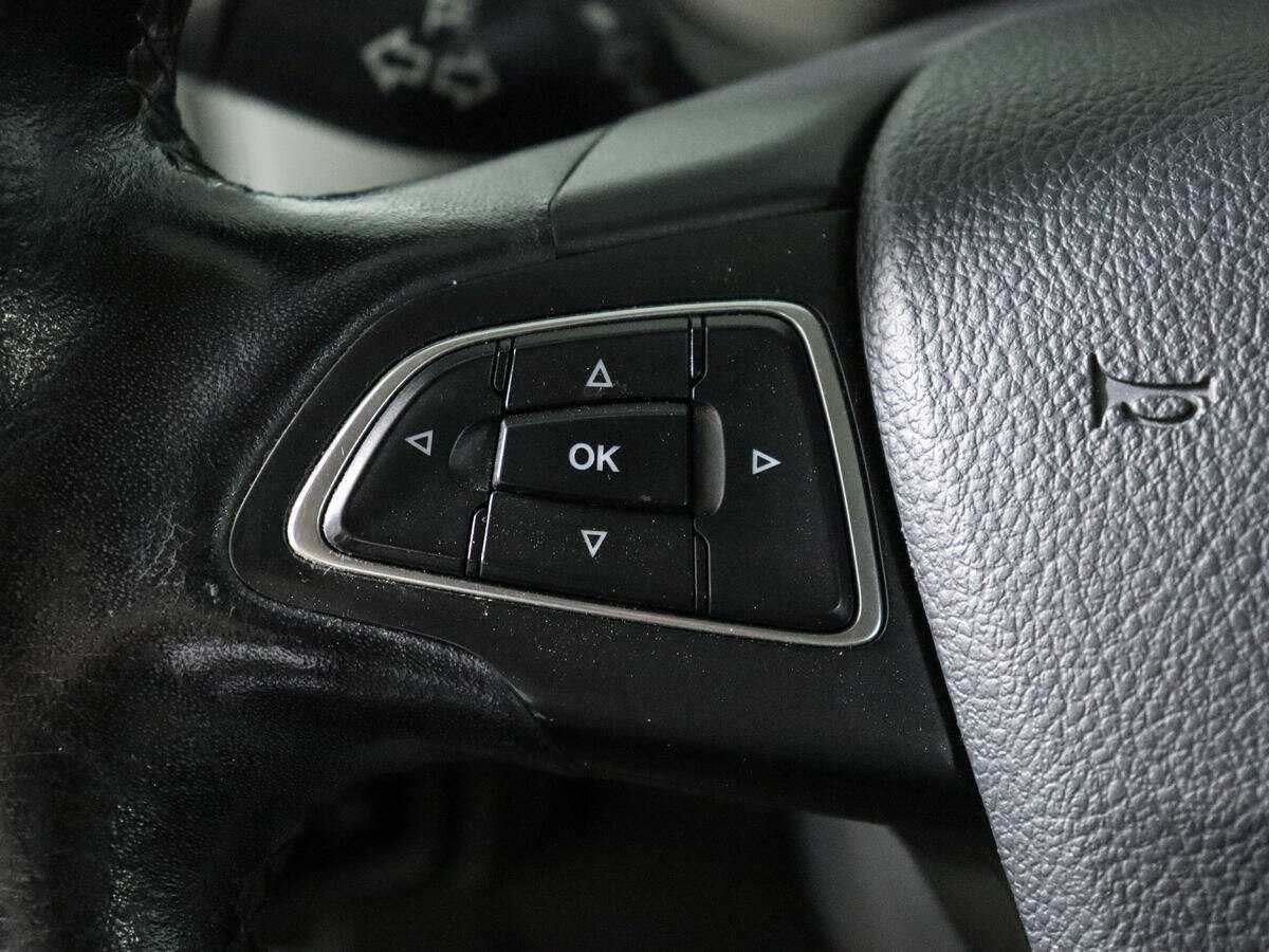 Купить Ford Focus с пробегом. Фото: #13