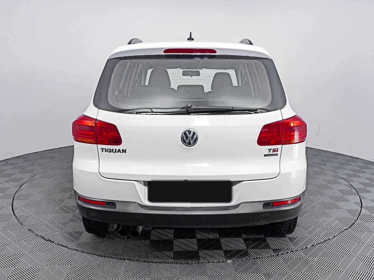 Купить Volkswagen Tiguan с пробегом. Фото: #5
