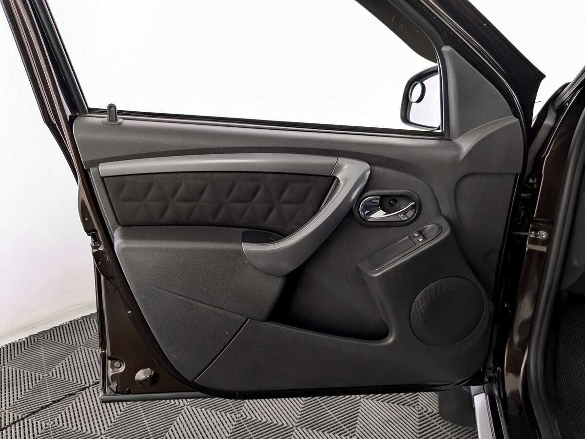 Купить Renault Duster с пробегом. Фото: #18